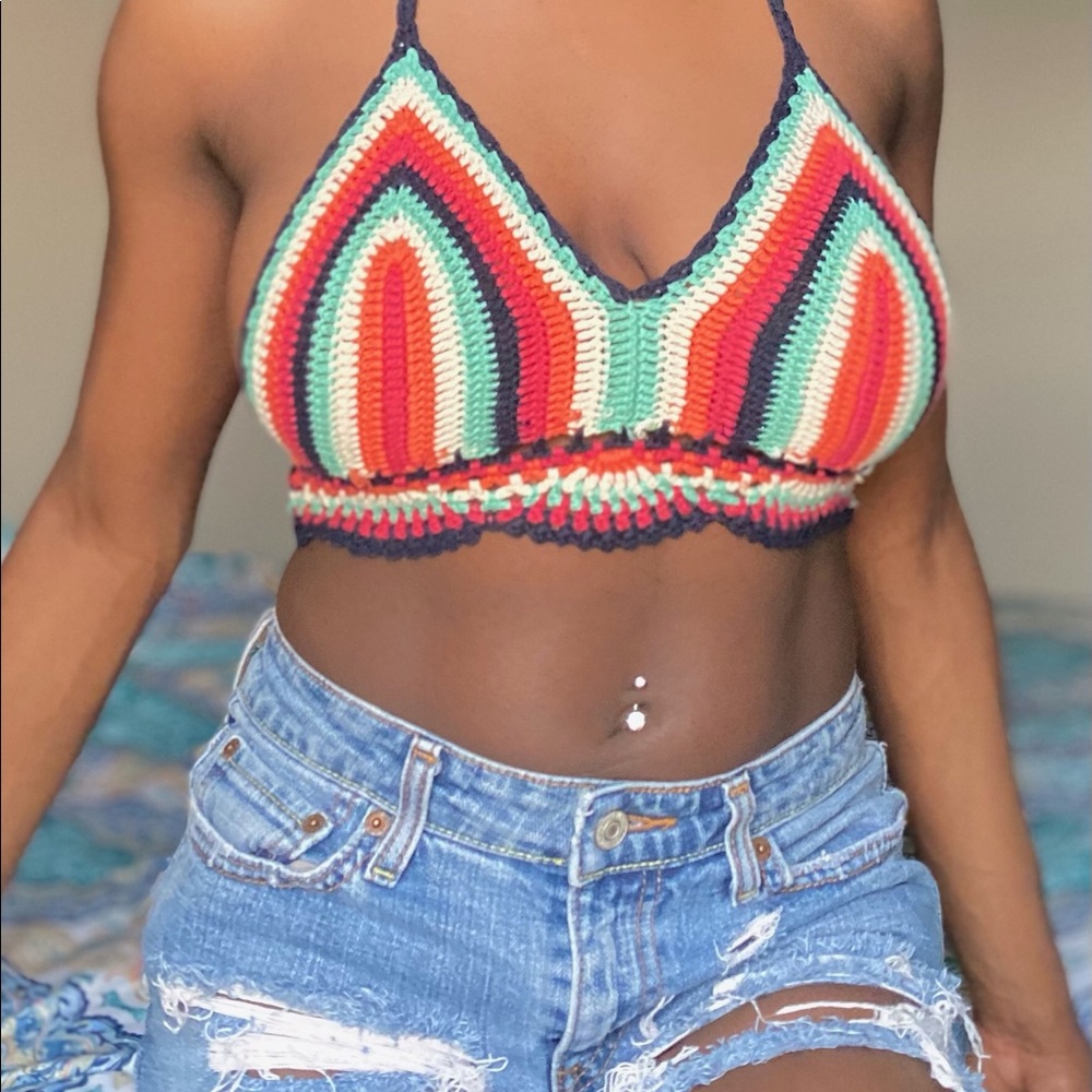 Fashion Nova Crochet Bralette 🌈🌈 Y2K